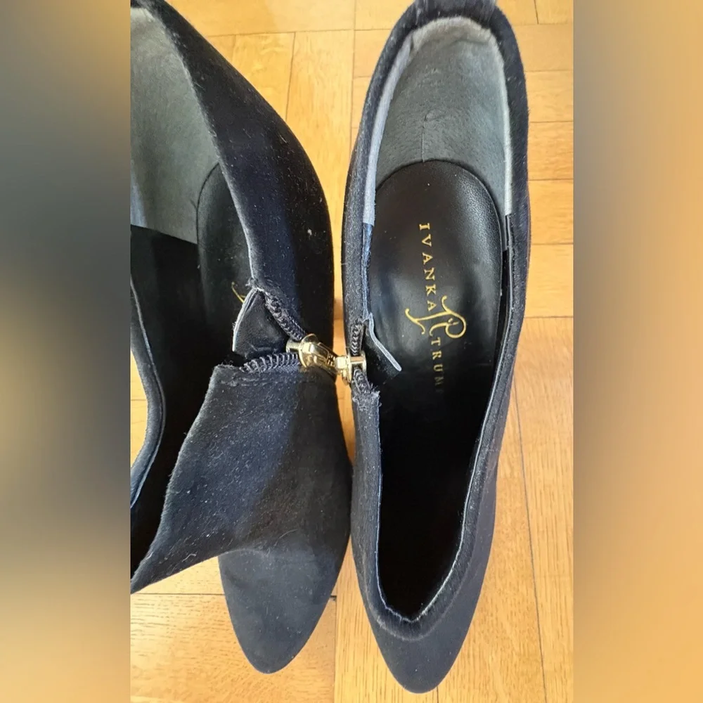 Ivanka Trump Black Ankle Booties in Size 7.5